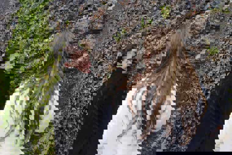 Studenti na procházce Broadstairs