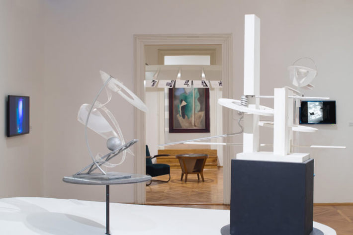 Studenti 1. a 2. ročníku na výstavě Devětsil