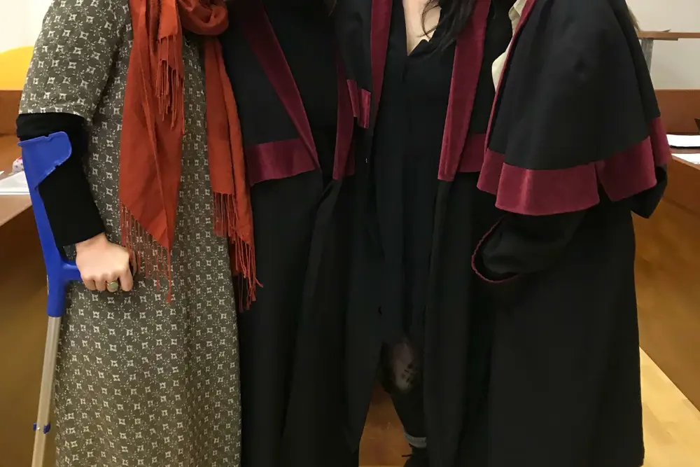 Studenti v "soudní síni"