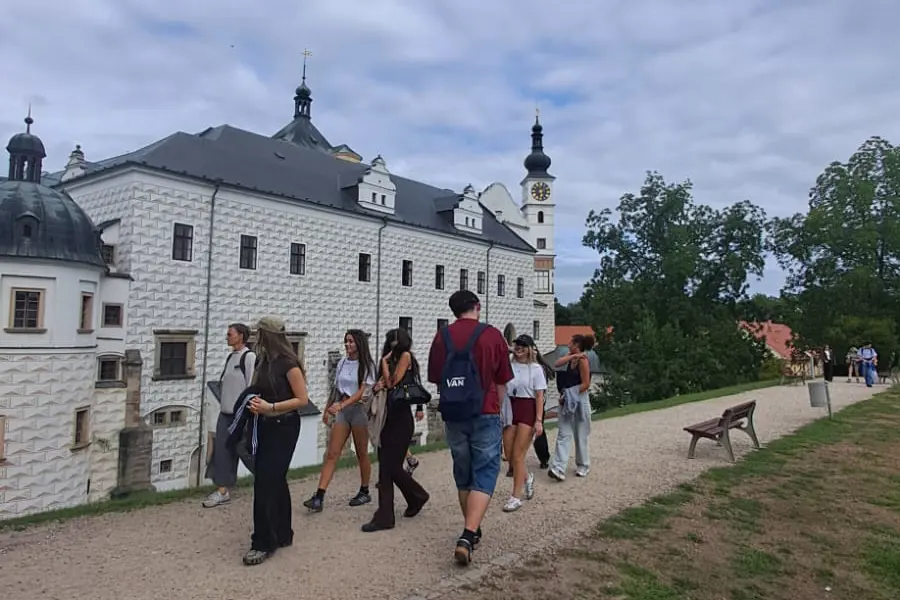 studenti v Pardubicích