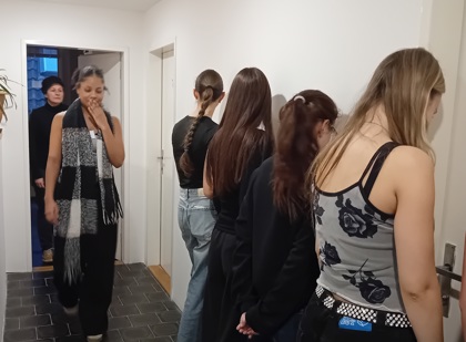 studenti u výslechu