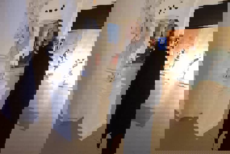 Studenti na výstavě