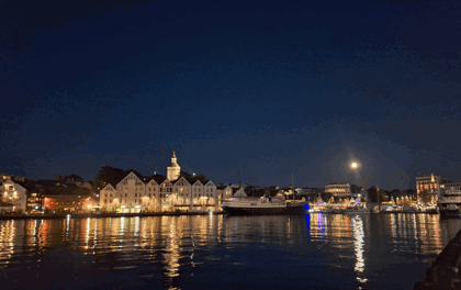 Stavanger v noci