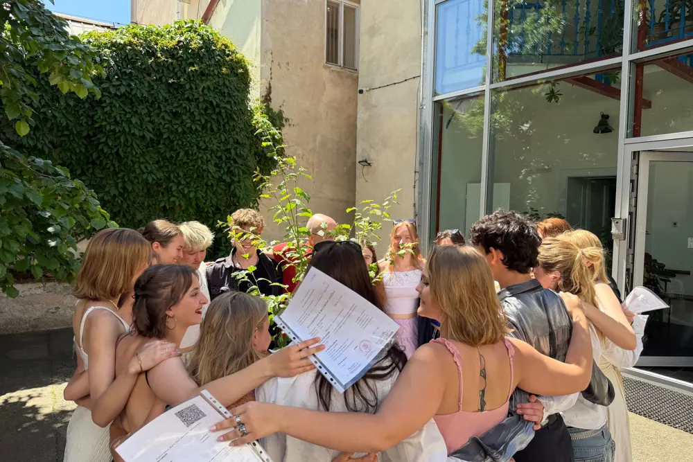 předávání maturitních vysvědčení