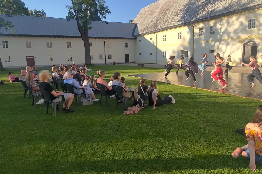Studenti ve Žďáru nad Sázavou
