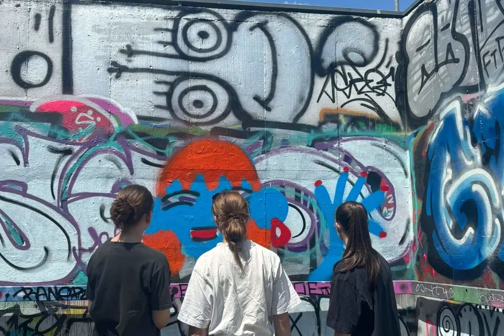 studenti a street art