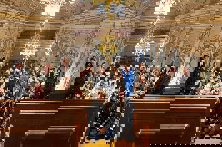 Druhačky navštívily Poslaneckou sněmovnu Parlamentu ČR