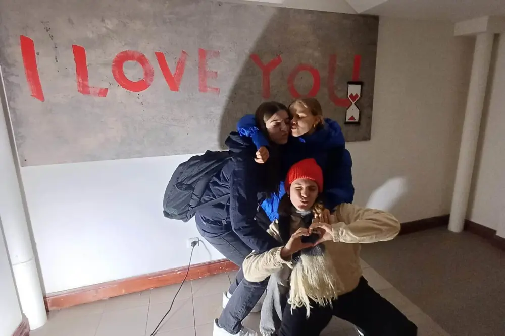 Studenti na výstavě