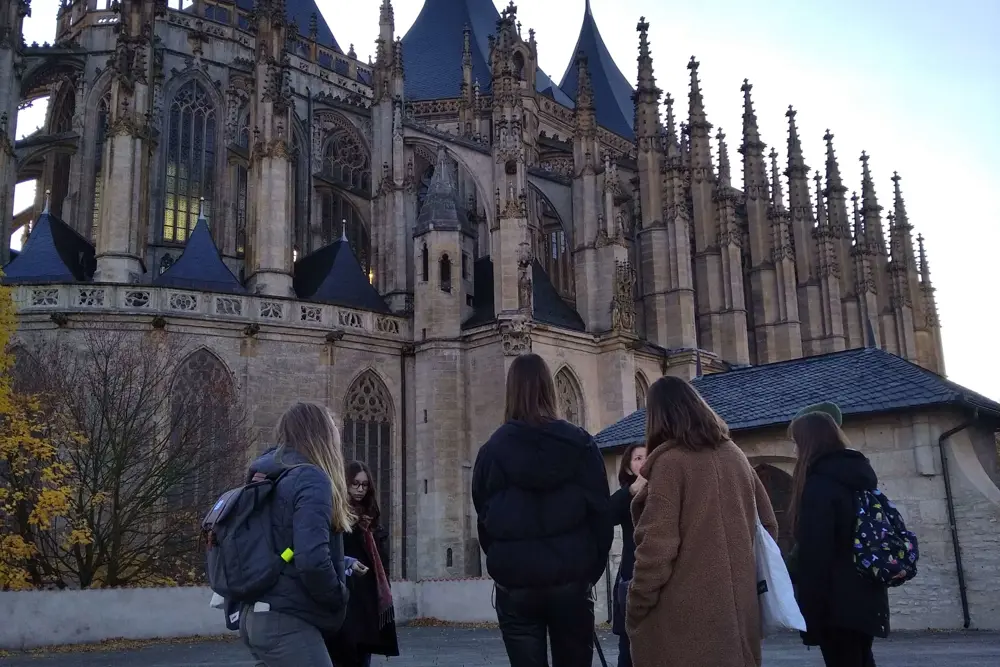 studenti před sv. Barborou