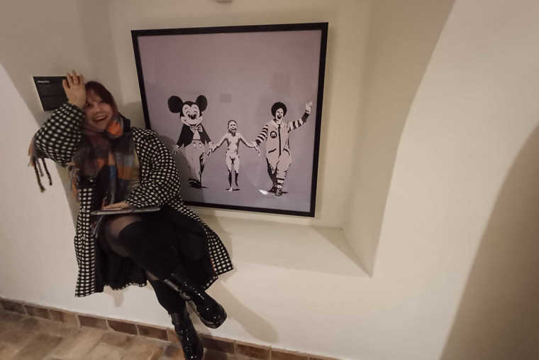 Studenti na výstavě