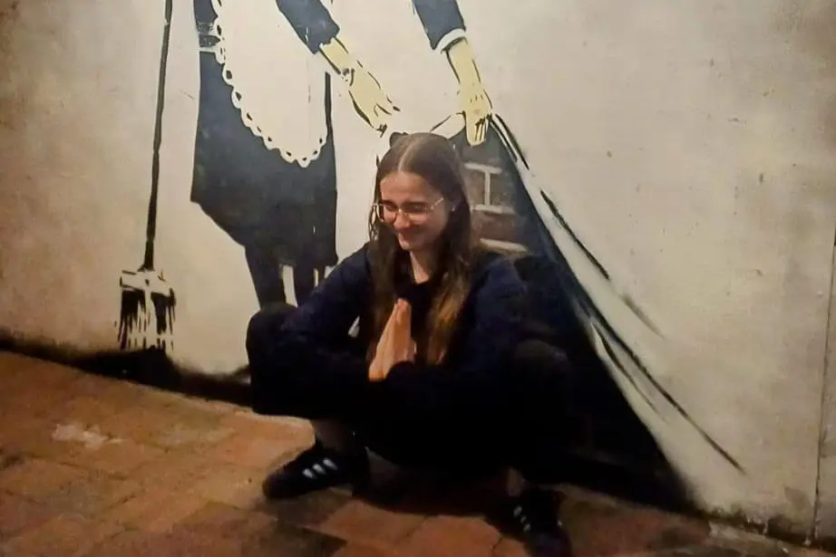 studenti na výstavě