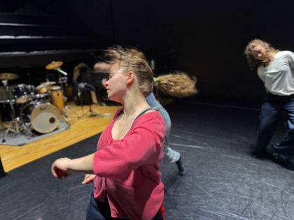 studenti na workshopu