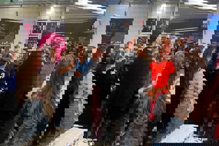 studenti na Schole Pragensis