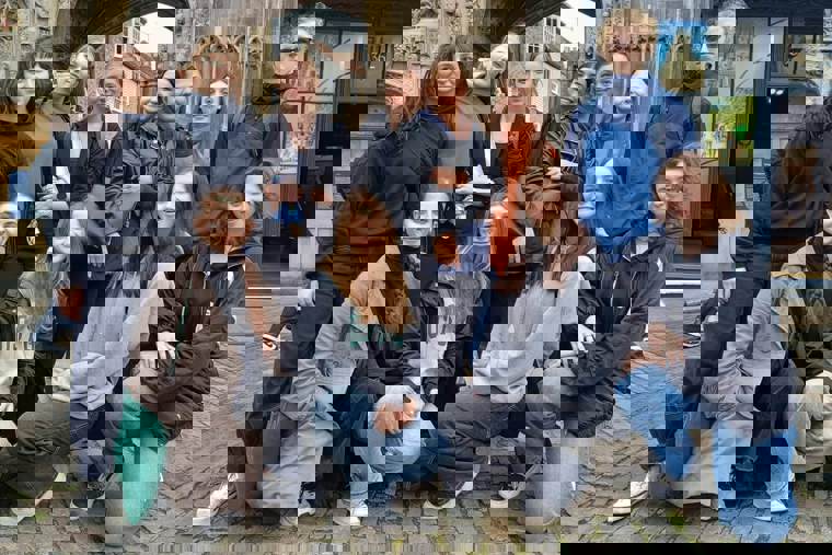 studenti v Canterbury