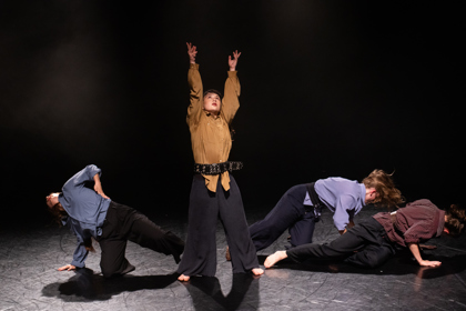 tanečníci na sále