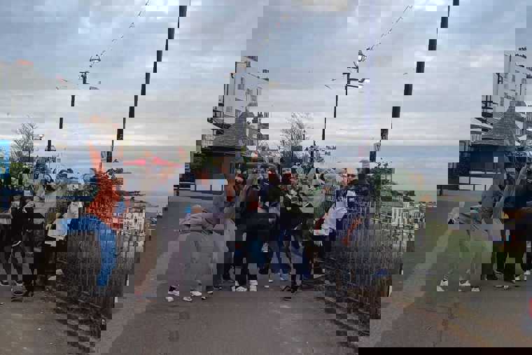 skupina studentů v Broadstairs