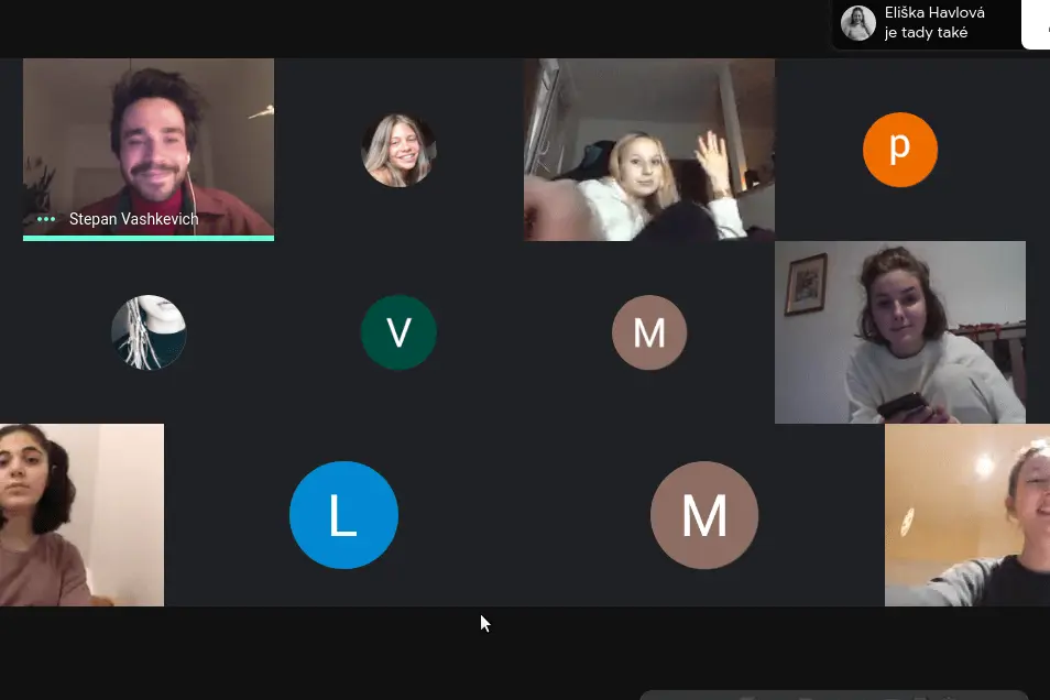 Náhledový obrázek k článku Hosté v online hodinách základů společenských věd
