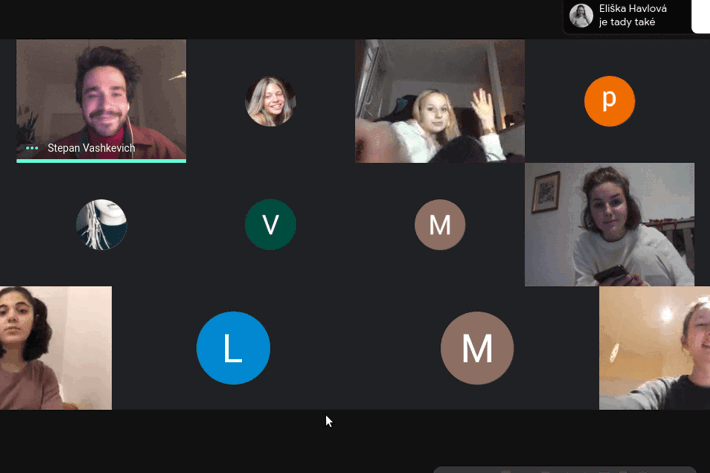 Hosté v online hodinách základů společenských věd