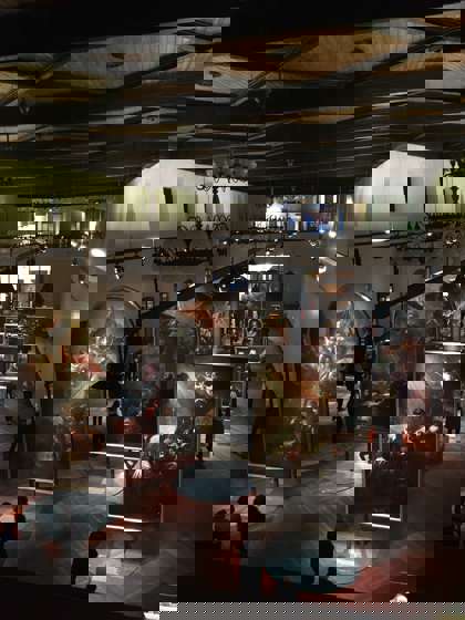 studenti na výstavě Petr Brandl