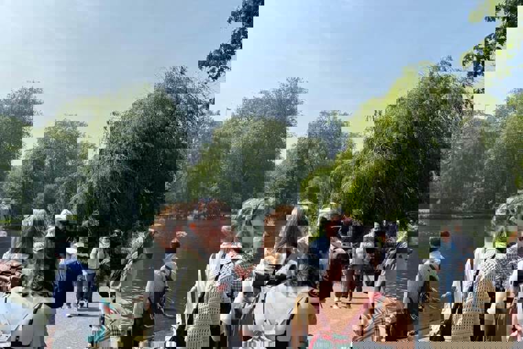 studenti v Londýně