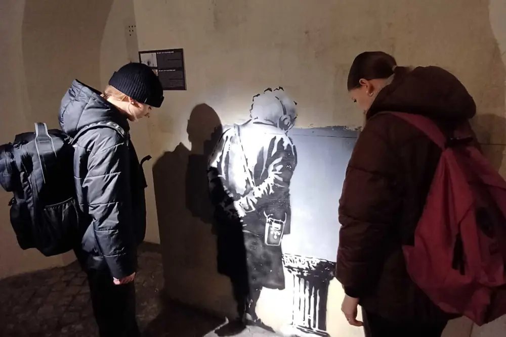 Studenti na výstavě
