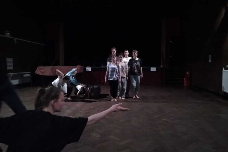 zkouška představení