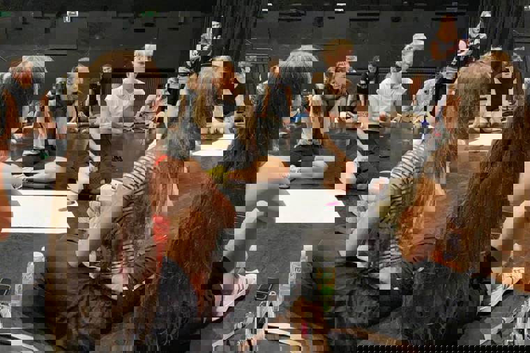 Závěrečná diskuze na SHARE festivalu