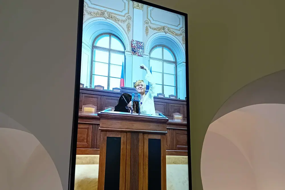 studenti v Poslanecké sněmovně
