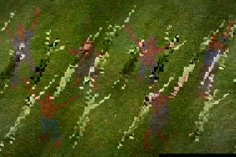 tanečnice v projektu Setiny