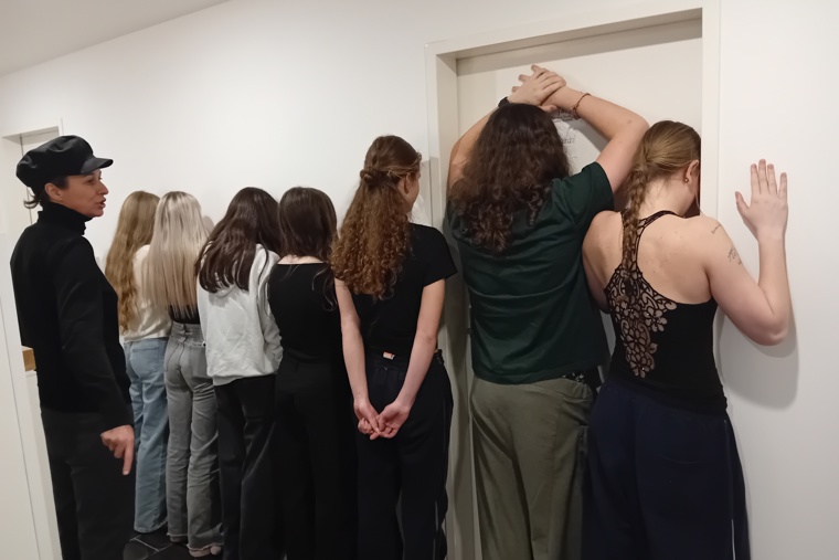 studenti u výslechu