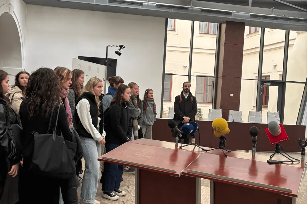 studentky ve sněmovně