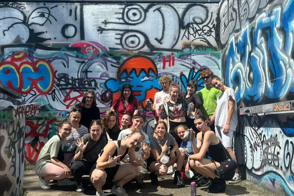 studenti a street art