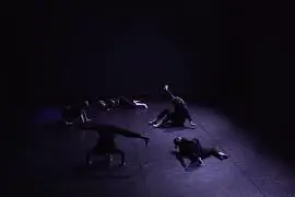 tanečnice v blackboxu