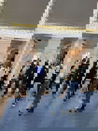 studenti v Poslanecké sněmovně